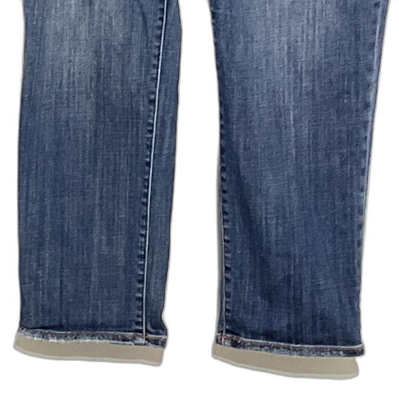 Chico's So Slimming Girlfriend Crop Jeans Dark Wash Size 10 - Picture 6 of 9